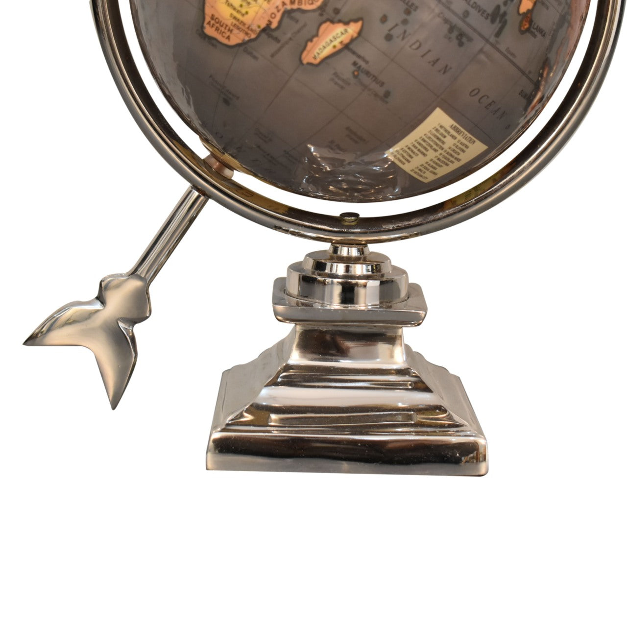 Grey Cupid Globe